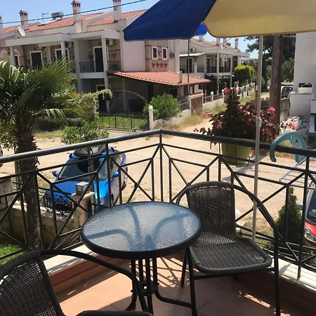 Nataliia-nikiti Apartament *