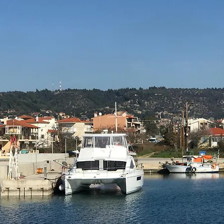 Nataliia-nikiti Apartament *